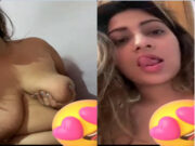 Sexy Desi girl Shows Boobs and Pussy On VC